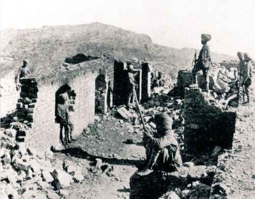 1897 :: 21 Sikh Soldiers Defending British Army Post Against 10000 Pashtuns at Saragarhi In North West Frontier Province ( Now In Pakistan )