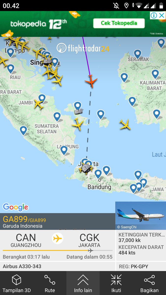 IpungLombok's tweet photo. Ayo tebak.... dua pesawat dari China ini angkut apa? https://t.co/uw0iZBcdOG