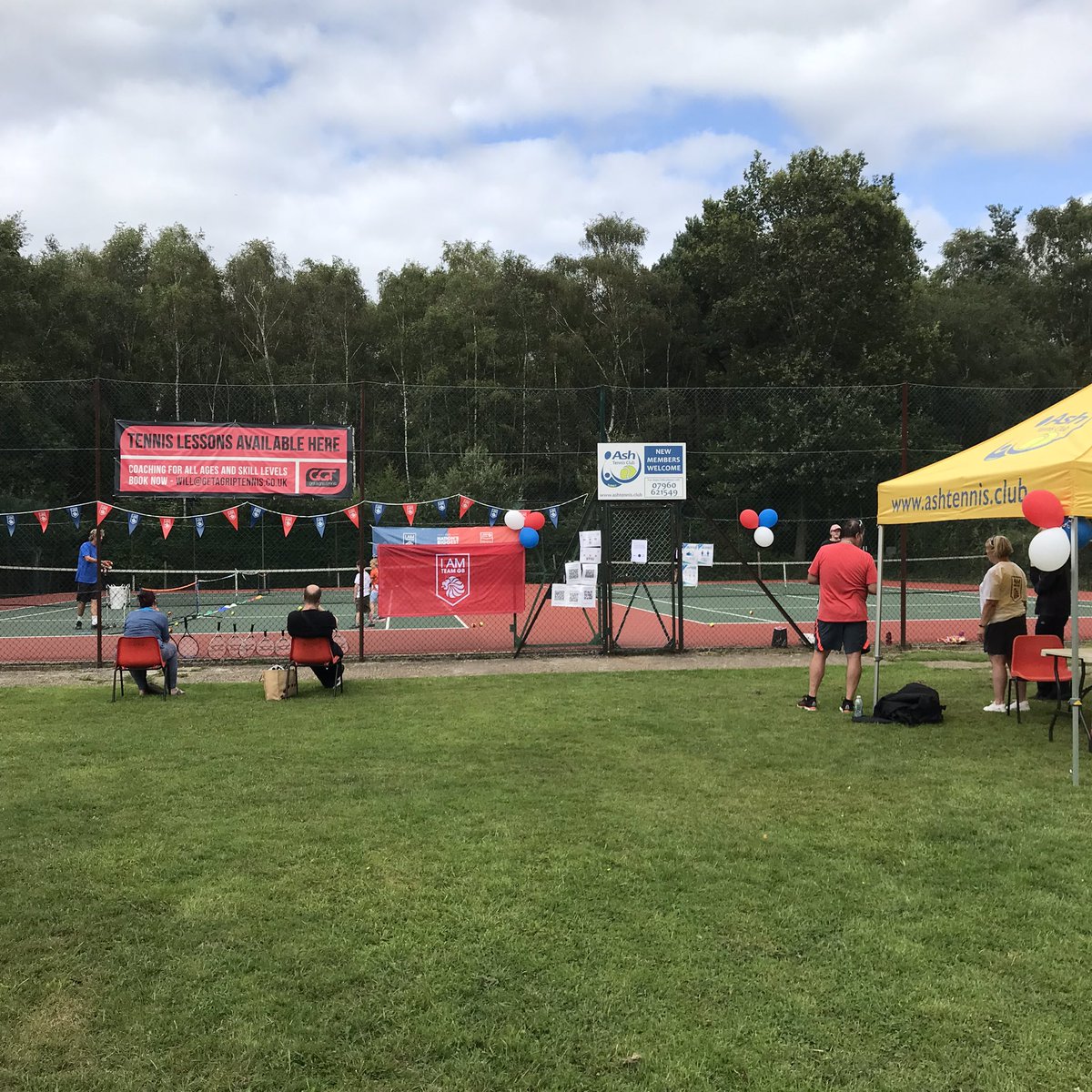 AshTennisClub's tweet photo. Lovely to see some news faces at our #IAmTeamGB event today and see folks #GetUpGetActive. Lots of smiles as people left the court too. We look forward to seeing you again at #ATC
Thanks goes to Coach Will @GetaGripTennis &amp; our members who helped, before, during &amp; after the event https://t.co/NWJtOugbjT