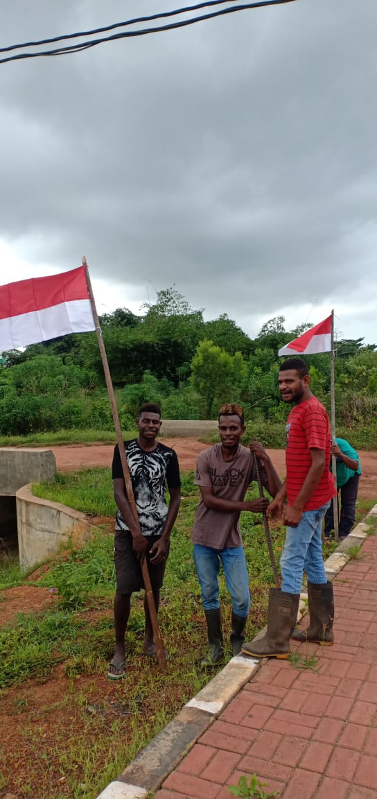 NegeriBoneka's tweet photo. Orang Aseli Papua (OAP) pasti mencintai 
Indonesia. Para #TerorisOPM kebanyakan bukan 
aseli orang Papua
#MerahPutihPapua https://t.co/bPlxADO47d