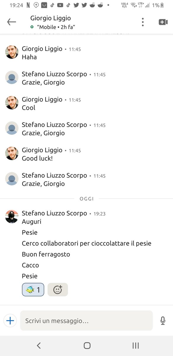 A quanto pare la chat di <a href="/LinkedIn/">LinkedIn</a> è ottima per shitpostare, puoi fare le react con tutti gli emoji, anche quella del pesce.

Ah <a href="/liggiorgio/">Gioggio ❄️☃️</a>, auguri