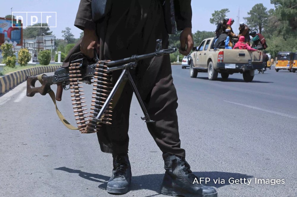 NPR's tweet photo. The former Supreme Allied Commander of NATO says he believes the U.S. and others failed by not creating an Afghan military in the same mold as their enemy — Taliban fighters who have demonstrated agility and independence. https://t.co/TFUYlWA6pF https://t.co/EK3PNh63Sz