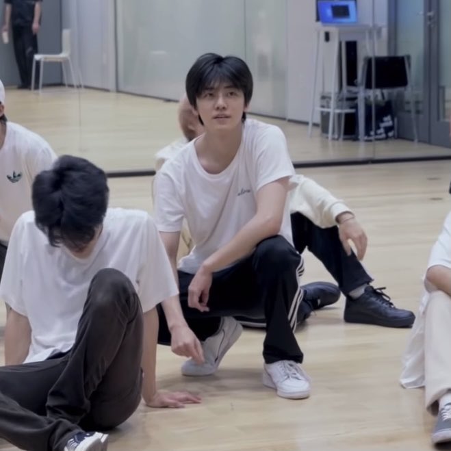 ↺น้องโอกุโจ 𖾕𖾝꙼ᩚ𛲕𖾟 tweet media