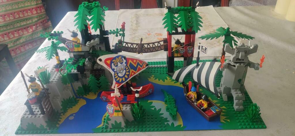 LEGO My Bacon tweet media