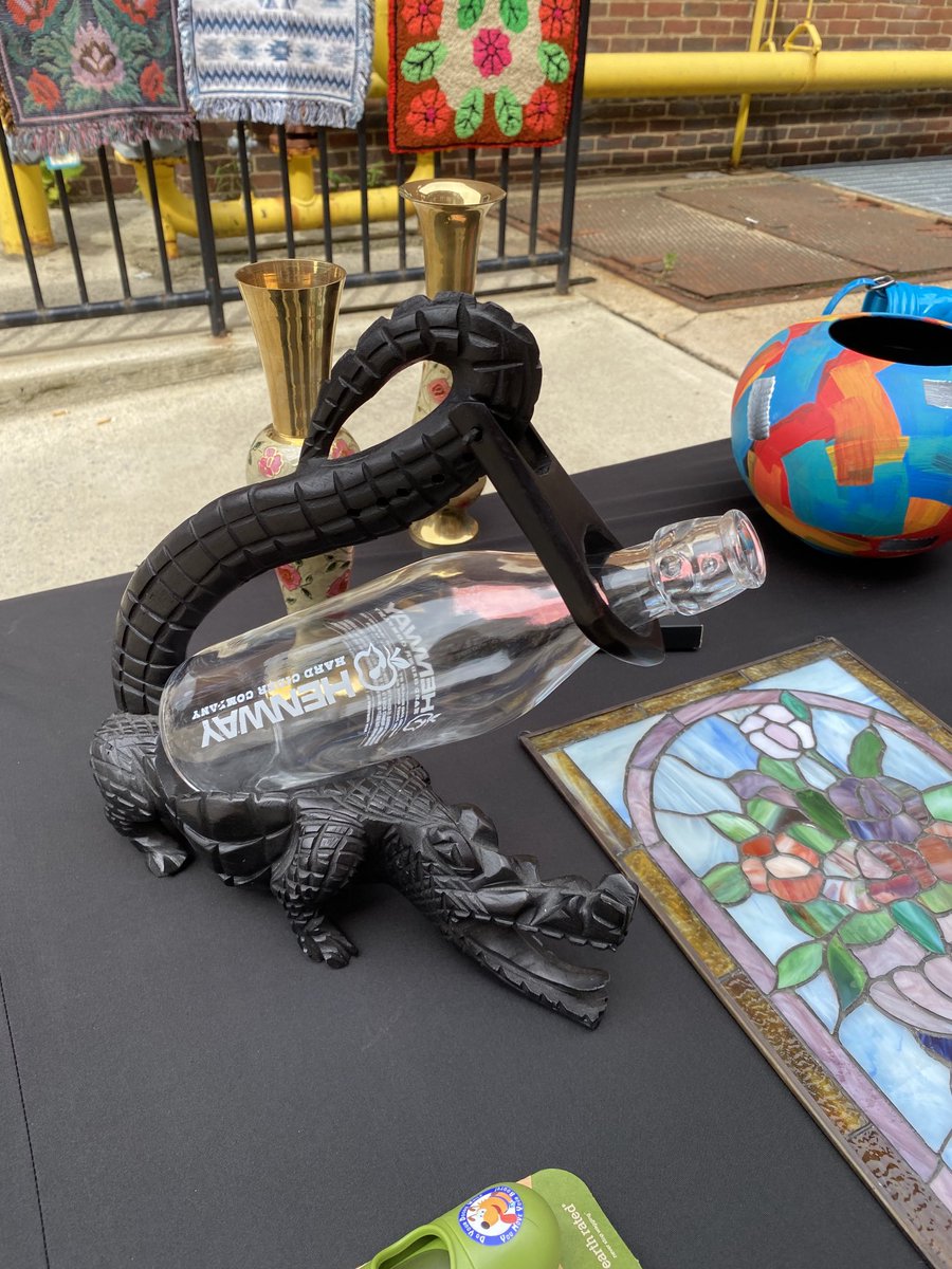 woodenmask's tweet photo. How could I NOT buy him? I’ve bamed him Alfred.
#GeorgetownFleaMarket https://t.co/prnhy03Zgh