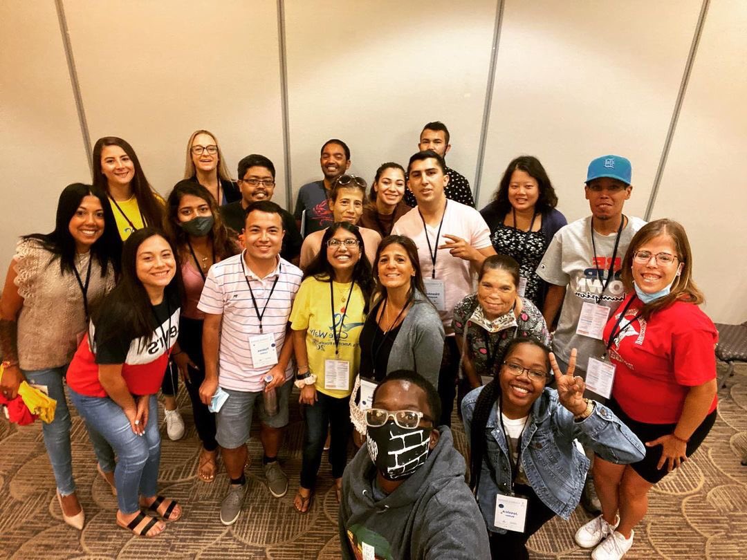 cooleysanemia's tweet photo. “The family reunion aka the #vampirecon is over! We’ll see you all next in Chicago! Stay up and stay safe and remember to #chelate”
-Ryan @manifestedlaser 
___
#CAFConf2021 https://t.co/VmuqVvmTuM