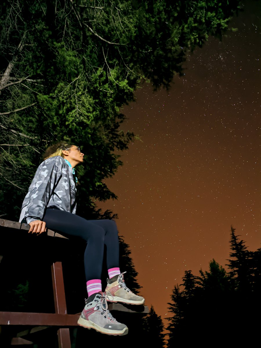 Son günlerde devam eden meteor yağmurunu izlemeyen var mı?

#meteor
#Kahramanmaras
#PerseidMeteorShower