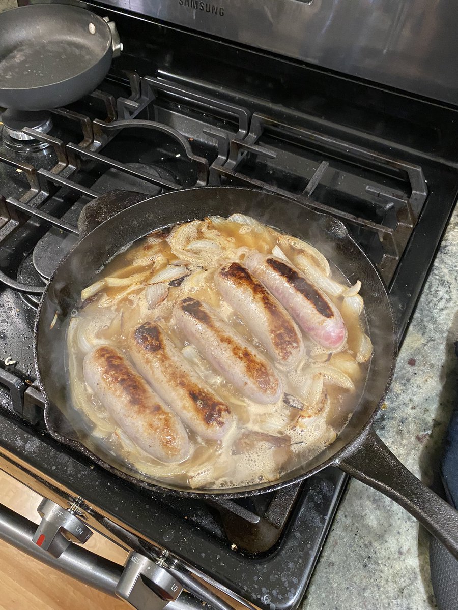 Perry’s BBQ Familia by Chris Perry tweet media