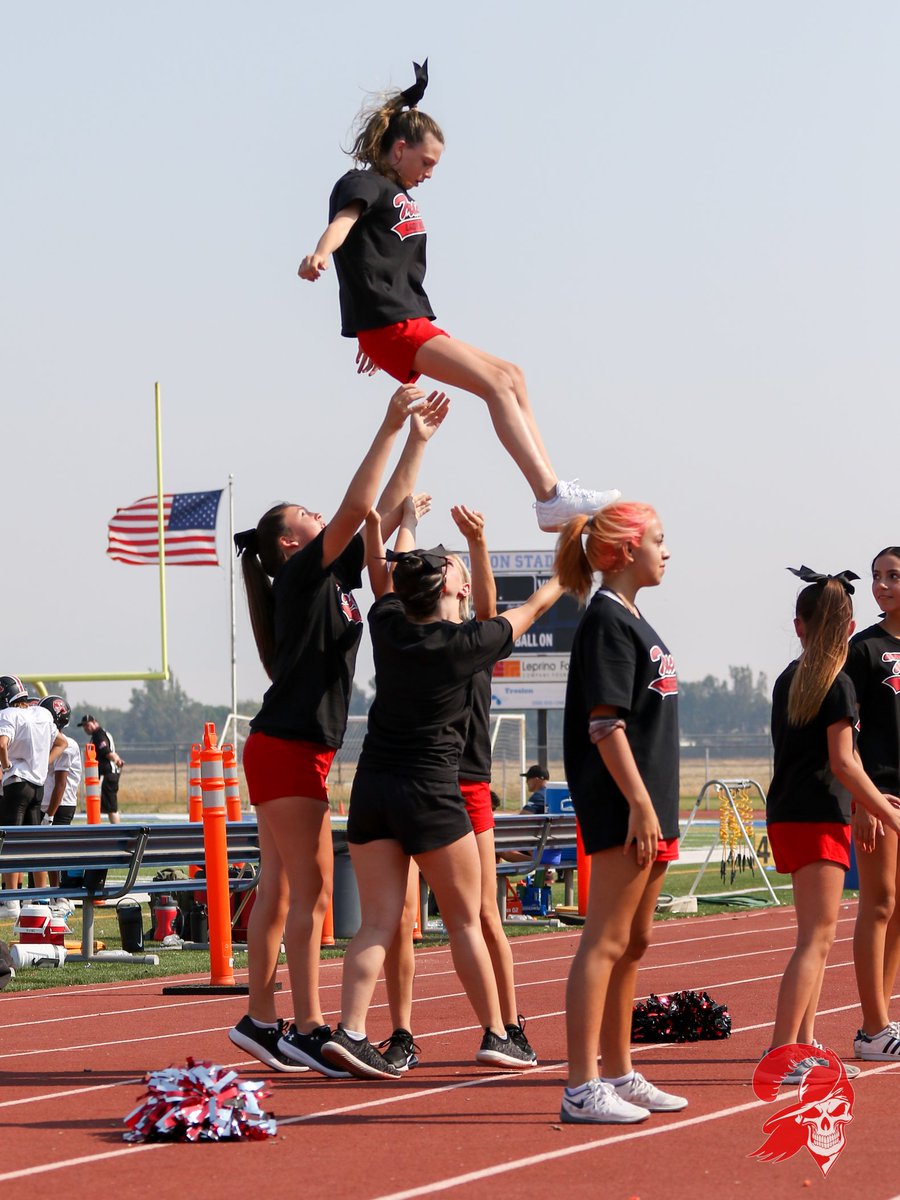 tracy_buccs's tweet photo. Round Robin - Varsity 

Complete gallery on our Facebook page. https://t.co/EcXgxTPxRr