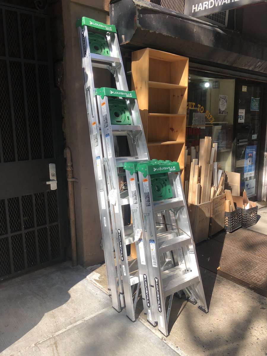 half gallery tweet media