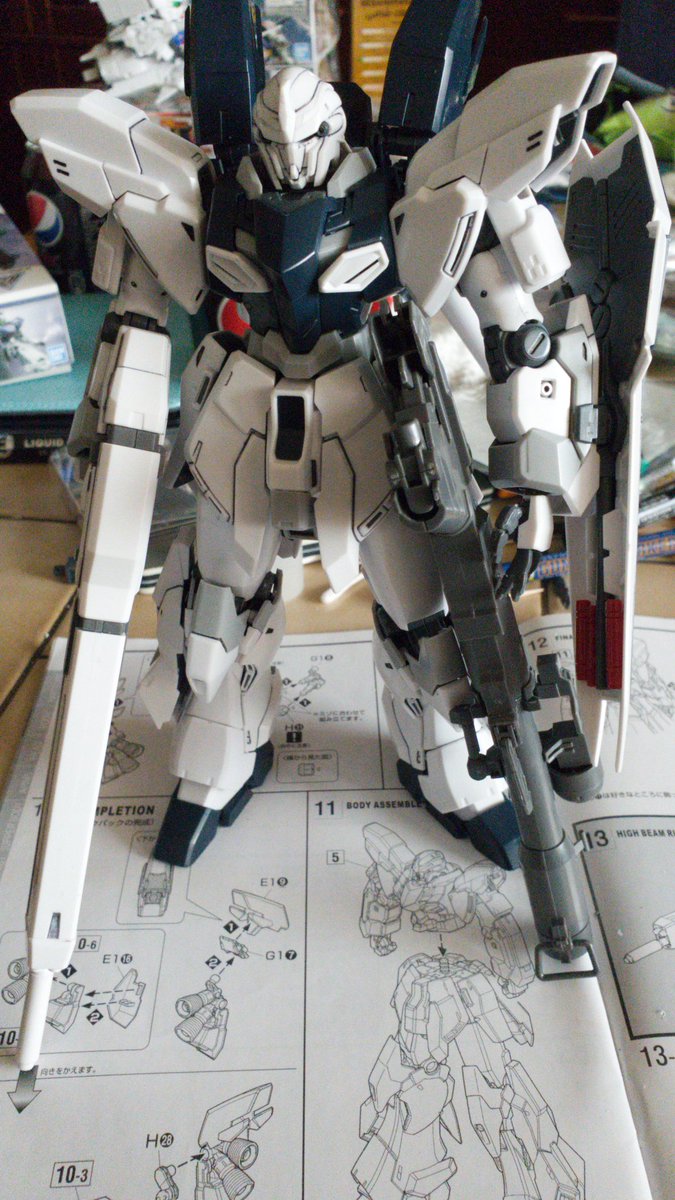 Fei_Nominus's tweet photo. Done! Ngl it has less issues than i initially thought. The only issue outside of the one hand (partially my fault) is the backpack where some of the balljoints are a bit loose. Otherwise standard third party issues with flash and sole ill fitting parts. #plamo #IchiPla https://t.co/QL951P8VHl