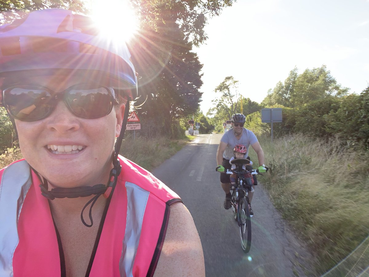 Amy Metcalfe tweet media