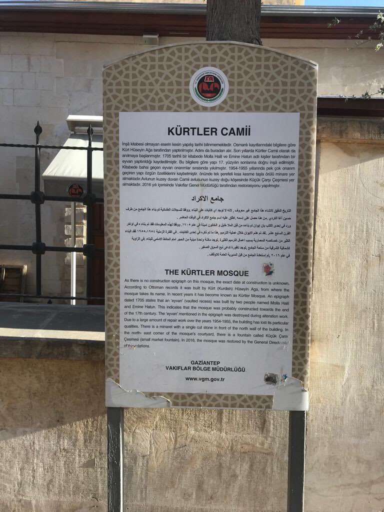 KamuranToktanis's tweet photo. Kilis’te bulunan ve tarihi eser olan 300 yıllık Kürtler Camisi’nin ismi Türkler Camisi oldu

Açıklamada “Çok onarım gören cami özgün yapısını yitirdiği gibi özgün adını da yitirerek, adı “Türkler Camisi” olarak değiştirilmiş olup; eski camiden sadece minare kalmıştır” denildi https://t.co/DD6Br1sPm7