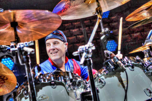 A big Happy Birthday today to longtime Billy Joel drummer Chuck Burgi! 