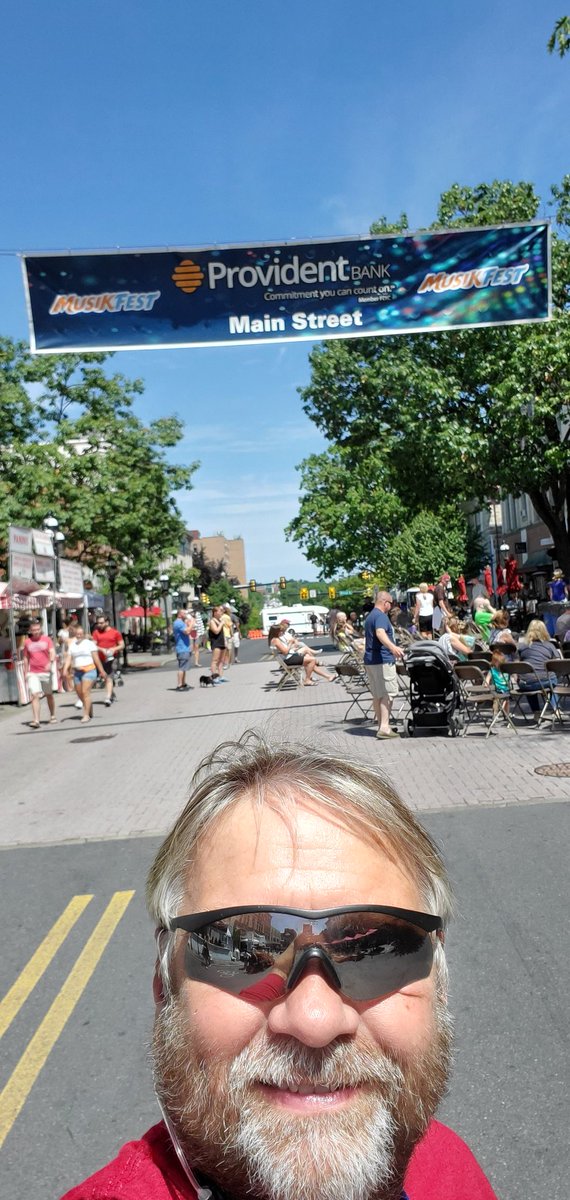Edconcert's tweet photo. What a spectacular day to be at @Musikfest #GoFestYourself https://t.co/Gac2K4cw0F