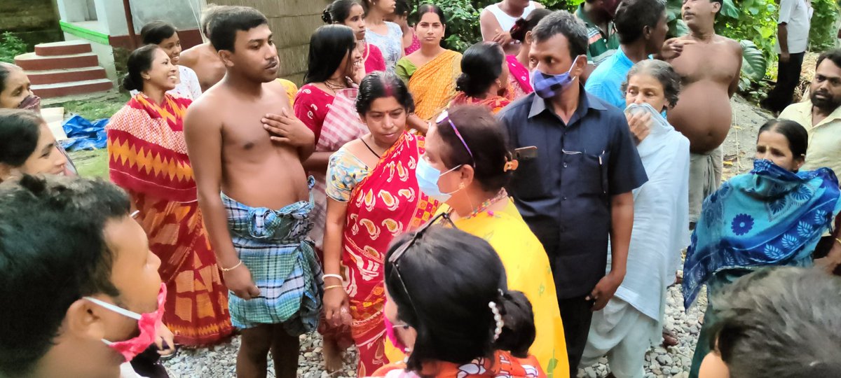 ravaroybjp's tweet image. Today, I met the families of the post-poll affected BJP workers at Ghughumari, Panigram, under the Natabari assembly constituency in Cooch Behar district, and assured them that I would always be by their side. 
#TMCterror