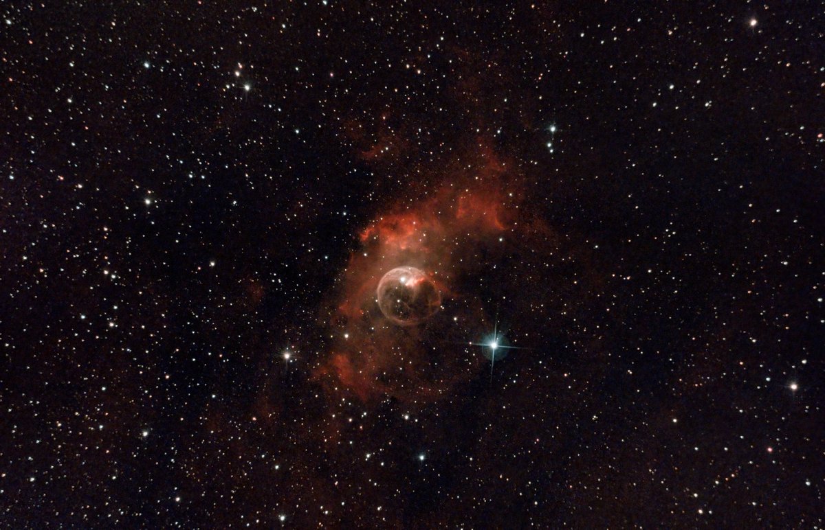 polos5tdi's tweet image. #Astrophotography #NGC7635 Nébuleuse de la bulle. Capturé avec #sharpcap traité avec @SiriL_Official + @GIMP_Official + @darktable_org