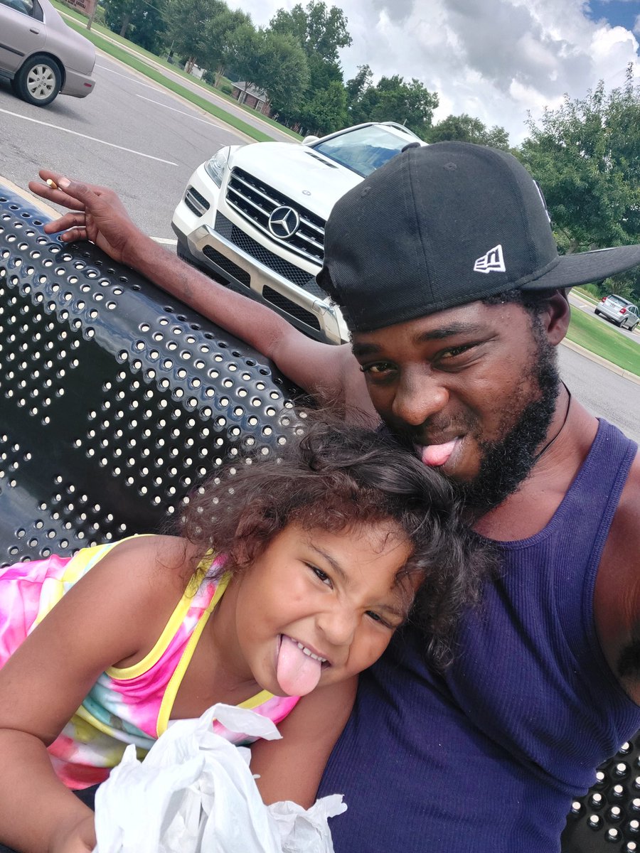 desmonv's tweet image. All the motivation I need 🥰