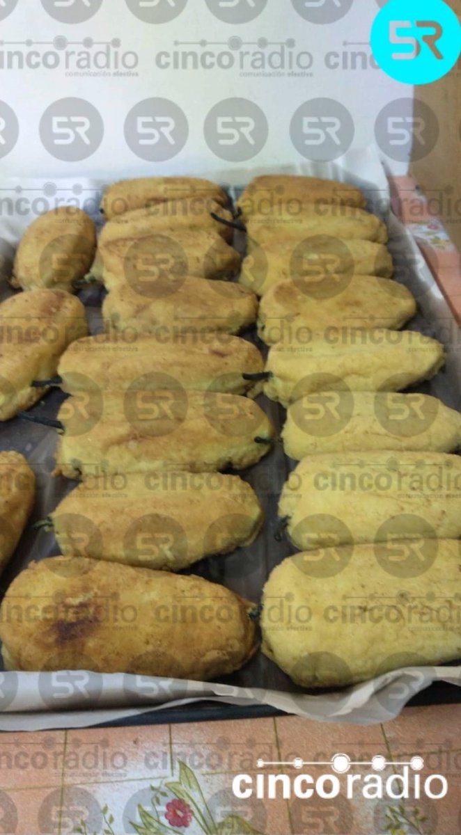 laredcincoradio's tweet photo. Las hermanas Clarisas de la 4 Oriente 406 en Puebla capital necesitan de tu apoyo, les cancelaron un pedido de 50 Chiles en Nogada. Urge venderlos el costo de cada uno es de 150 pesos
#Puebla https://t.co/ObhLDJ0Xge