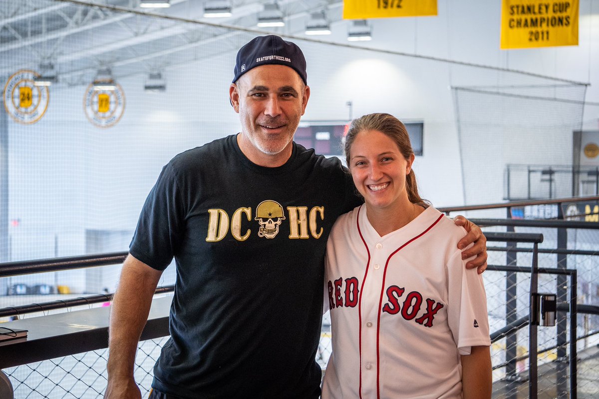 WarriorIceArena's tweet photo. Day✌🏼of the Women’s Camp with Billy Jaffe! @BJaffe
Special Guests:
@KatieBurt33
David Hymovitz
@JilliantDempsey
#warrioricearena #skatewheretheprosskate #practicelikethepros #hockey #bostonbruins #learntoplayhockey #bostonpridehockey #nwhl #adulthockey #billyjaffe https://t.co/k5yRZsvMbE