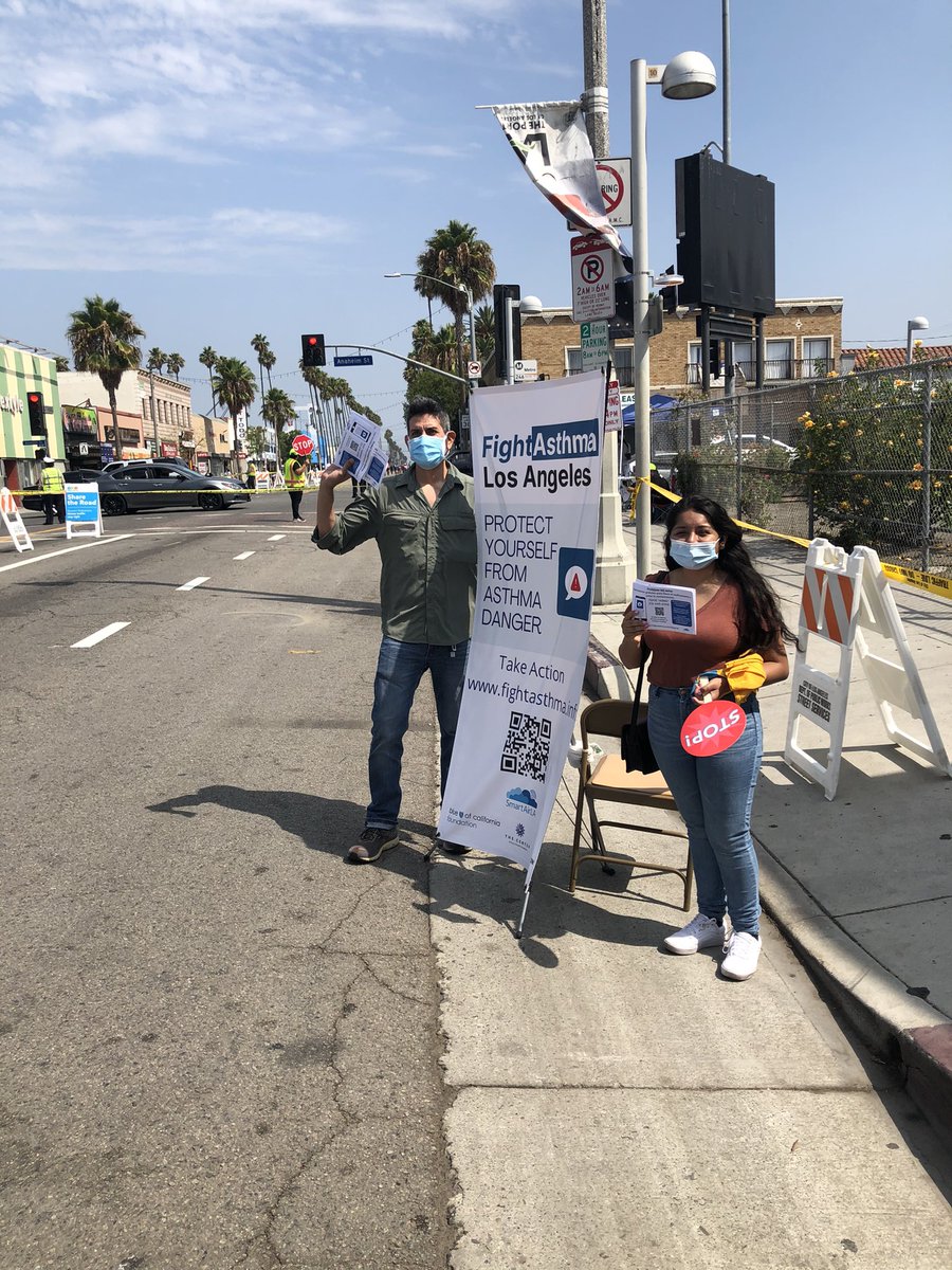 dodigitalhealth's tweet photo. Lovely #LA🌴day for a clear air ride and #asthma awareness! Whether you’re on roller skates, big wheels, small wheels or no wheels come visit @SmartAirLA at @CicLAvia. #wilmington @JoeBuscaino @lapublichealth @sande_okelo https://t.co/RDijOIsJVN