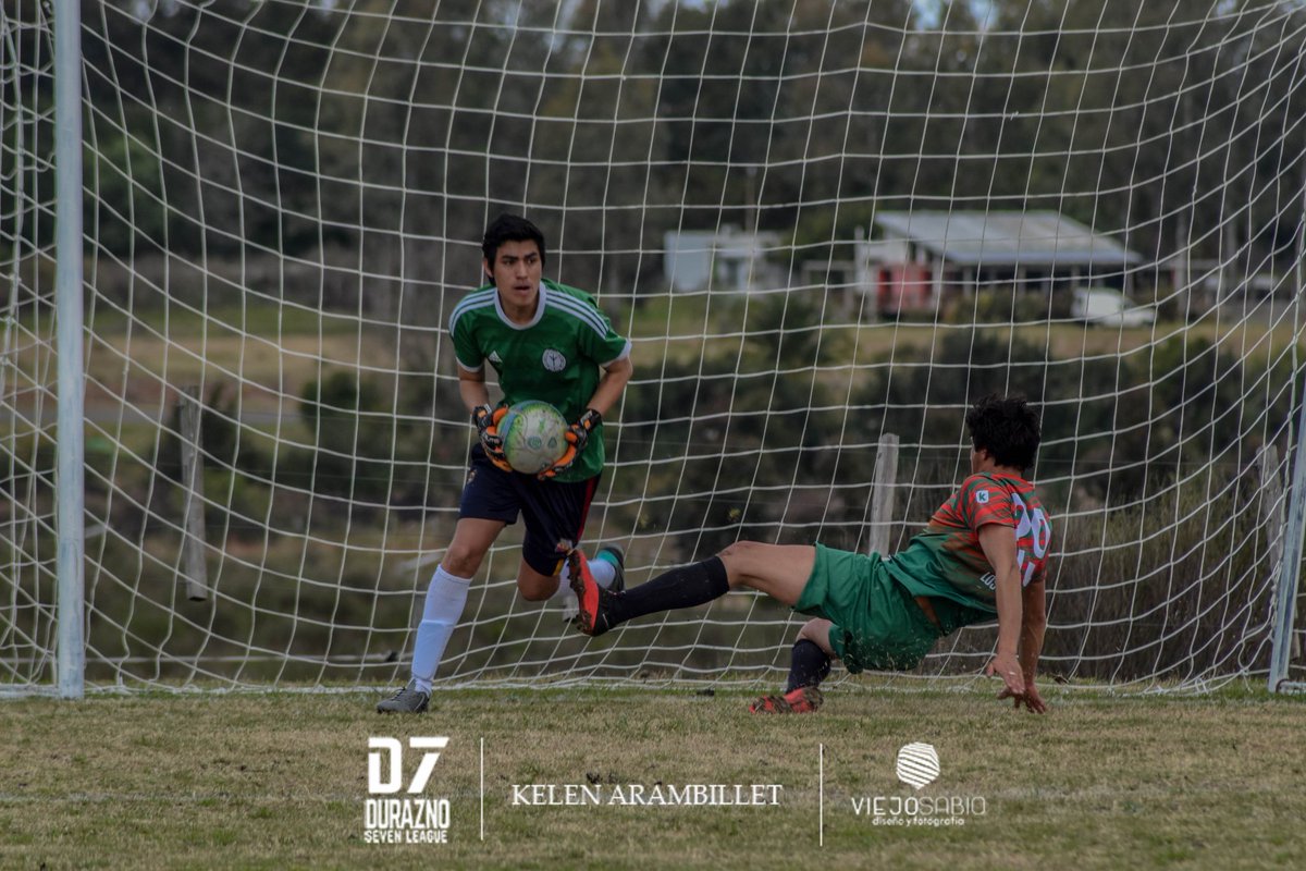 ArsenalDurazno's tweet photo. 5ta fecha de #DuraznoSevenLeague frente a #LosTicos
#DaleArsenal https://t.co/r8YLML7NlJ