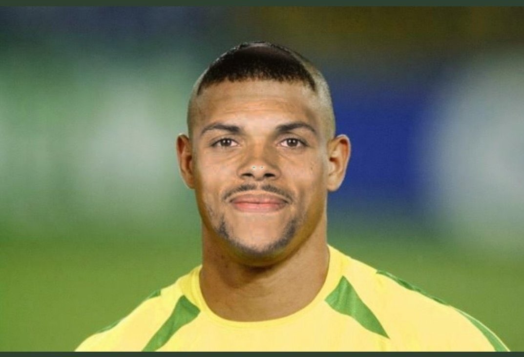 jotajordi13's tweet photo. ¿Braithwaite Nazario? https://t.co/3ko4Q3K608