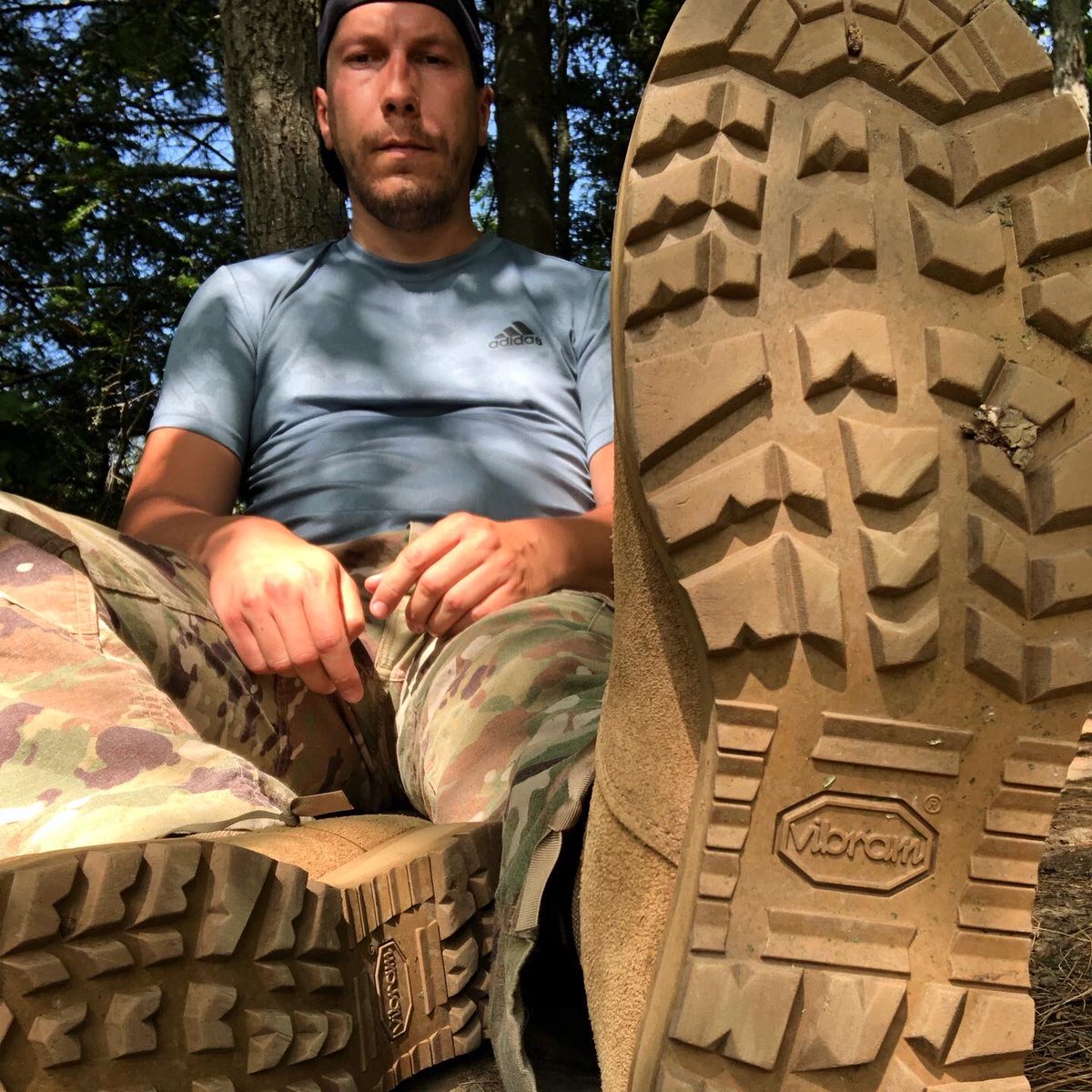 AlphaKawaFeet's tweet photo. Whoβs getting ready to lick this army boots clean then massage my Alpha Feetβs ?
#Alpha #AlphaFeet #multicam #armyboots #booted #gaybooted https://t.co/70XsS2vawz