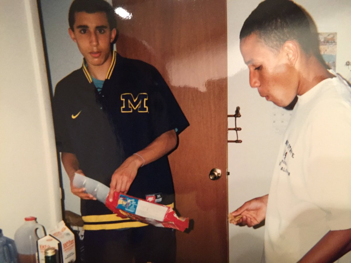 ☕️ SPILL: @phonz tweet media