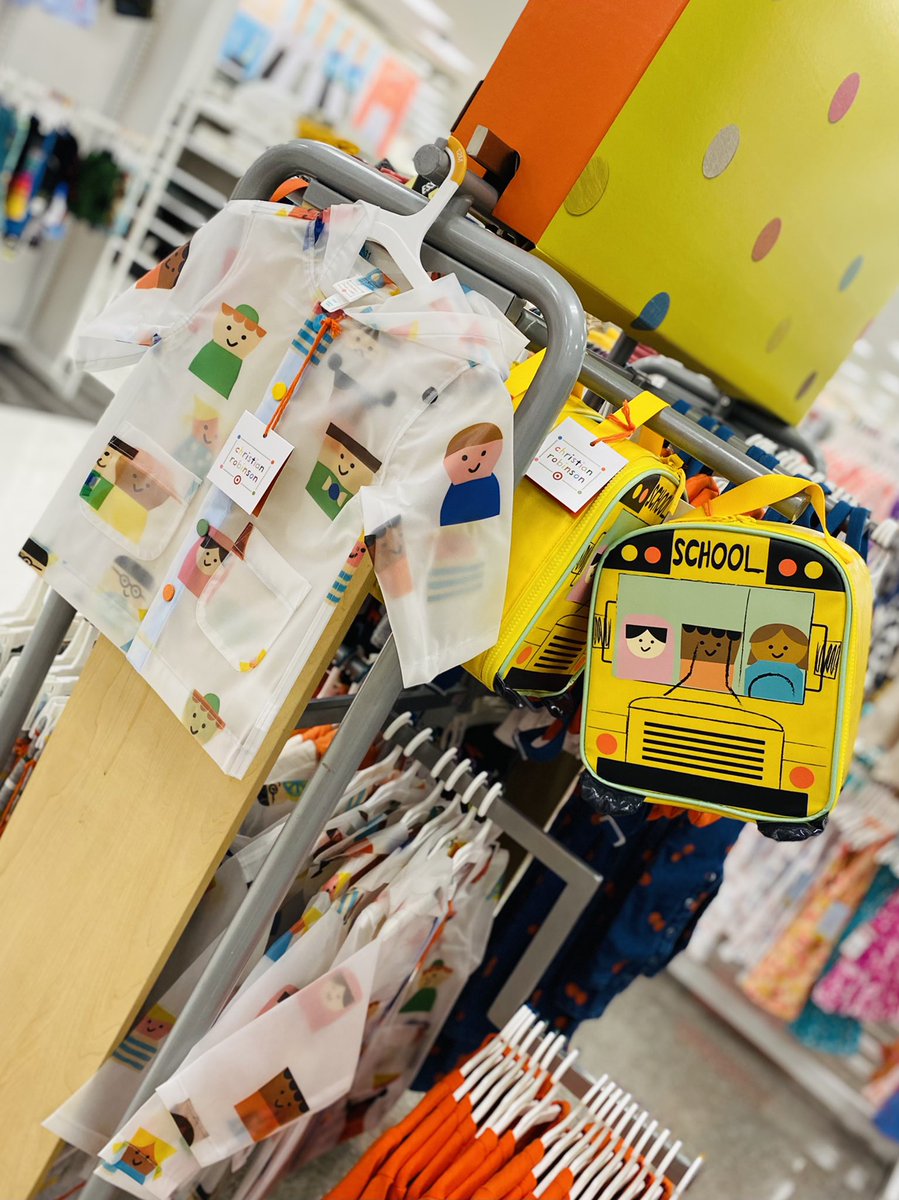 VMmeg2203's tweet photo. #ChristianRobinsonxTarget #BrandLaunch 📣 loving this collection! 🤩✏️🚌 https://t.co/gmDA1Z4TWJ