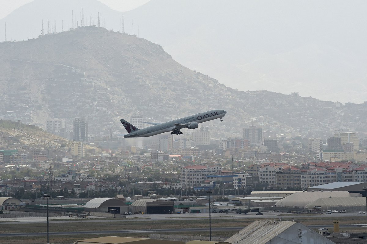 cnnbrk's tweet photo. US forces will take over air traffic control at Kabul airport, in addition to expanding security there, the US Departments of State and Defense say
https://t.co/e3Lpc3g3WB https://t.co/pjQfc5nIJp