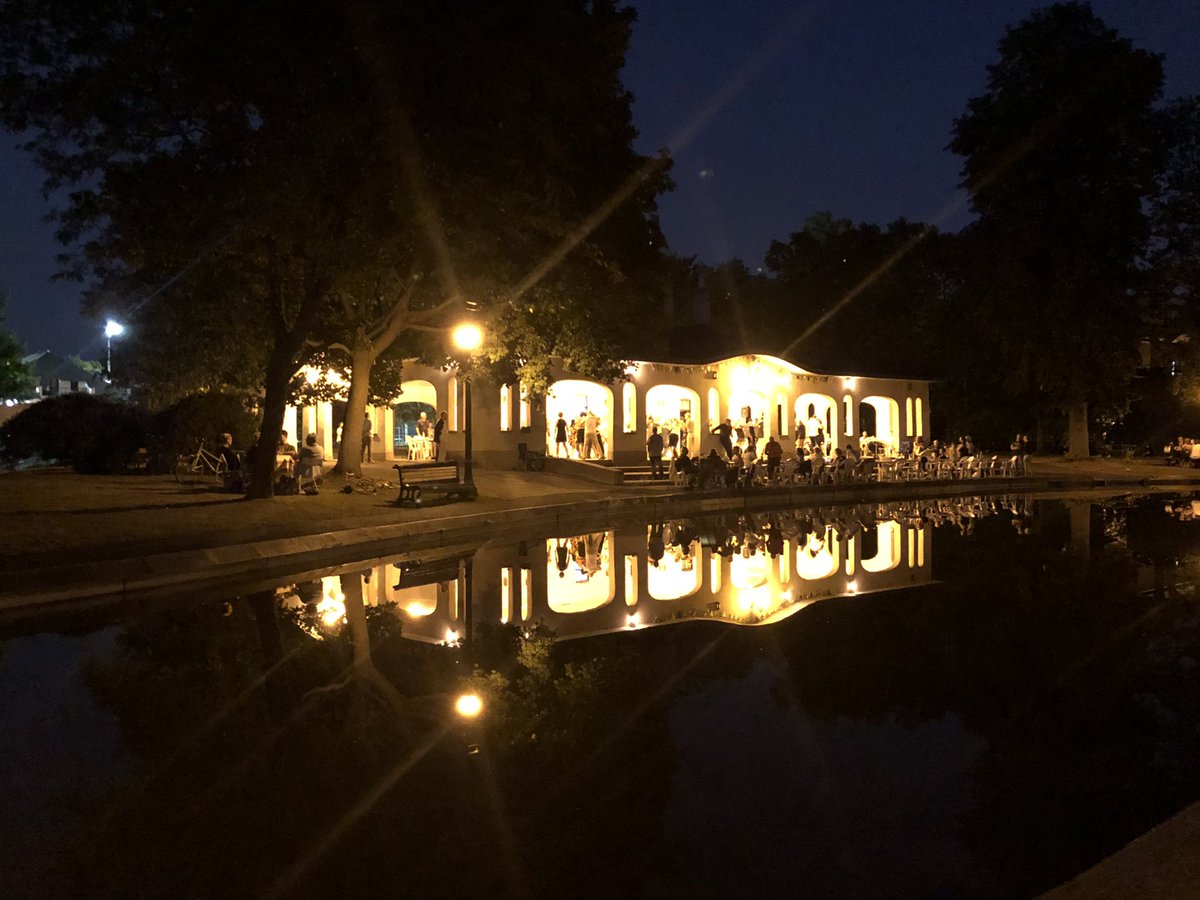 CL_opez's tweet photo. Had a full day but enjoying a magical evening of watching tango in St Viateur park right now. #mtlsummer https://t.co/OD1y97bMoo