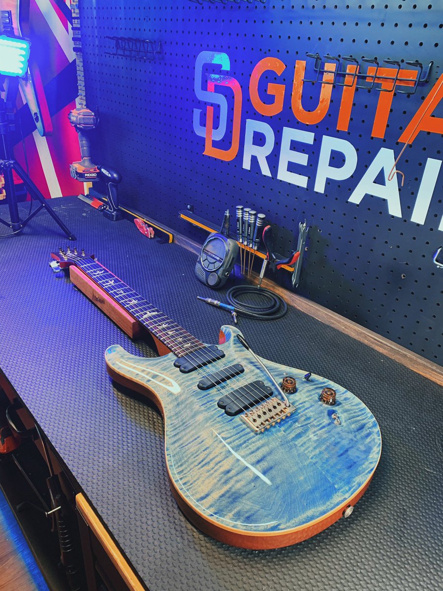 SDGuitarRepairs's tweet photo. 4 @prsguitars came in for set ups 🔥also in the process of@rebuilding my bench.  #prsguitars #guitarrepair https://t.co/x48EqeeQh9
