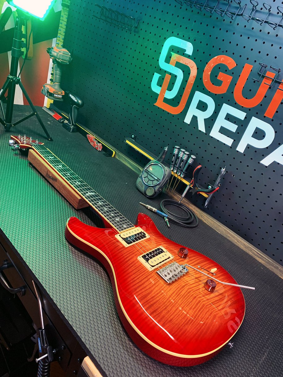 SDGuitarRepairs's tweet photo. 4 @prsguitars came in for set ups 🔥also in the process of@rebuilding my bench.  #prsguitars #guitarrepair https://t.co/x48EqeeQh9