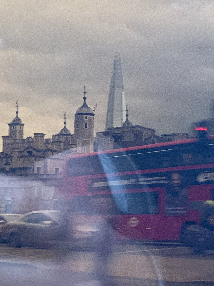 JamesMclachlan's tweet photo. Loving exploring London! https://t.co/e6LwJ9Rzyc