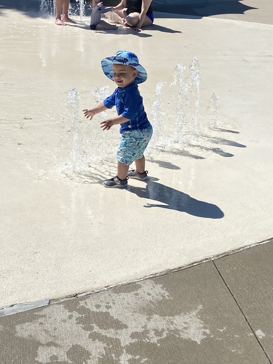 calvin_knapp's tweet photo. Grandma and Pappyโs fun is never done ๐๐ฅฐโค๏ธ #SplashPadFun https://t.co/7CwLpv9opP