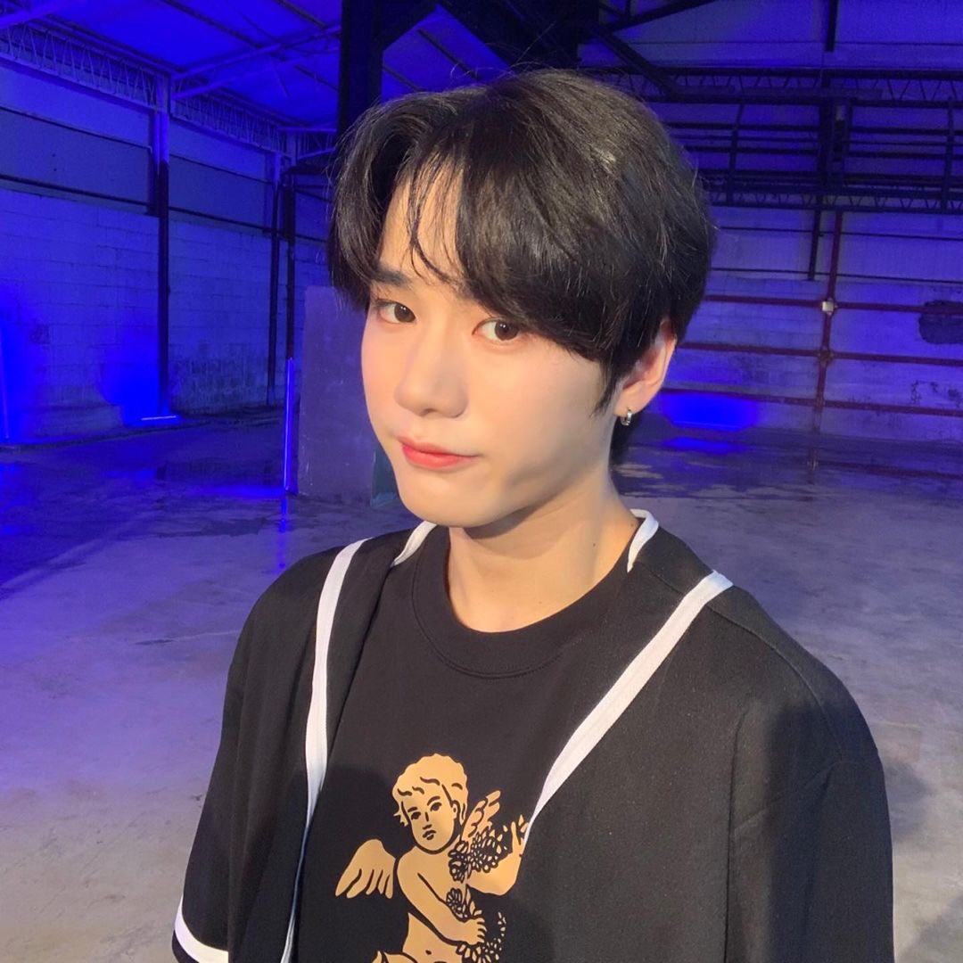 dkb_brasil's tweet photo. 📸 • 08.08.2021 • Atualização do @DKB_BRAVE no Instagram. (@/official.dkb) 

[#DKB] cheio de 203% de frieza. Por favor, assista muito💕

#퍼포먼스맛집_다크비
#다크비 #DKB
#DKB_PerformanceVideo
#Cover https://t.co/H5ILjEokFR