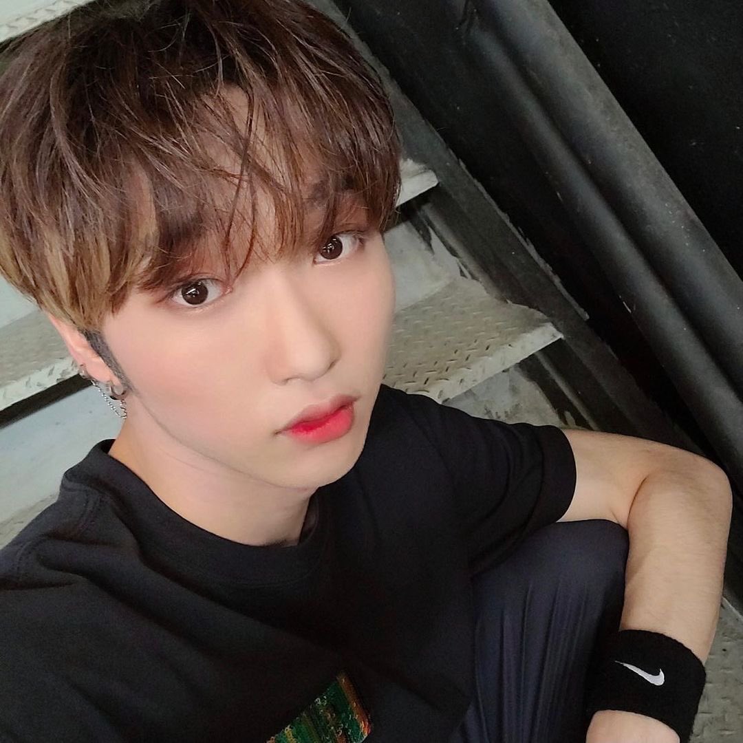 dkb_brasil's tweet photo. 📸 • 08.08.2021 • Atualização do @DKB_BRAVE no Instagram. (@/official.dkb) 

[#DKB] cheio de 203% de frieza. Por favor, assista muito💕

#퍼포먼스맛집_다크비
#다크비 #DKB
#DKB_PerformanceVideo
#Cover https://t.co/H5ILjEokFR
