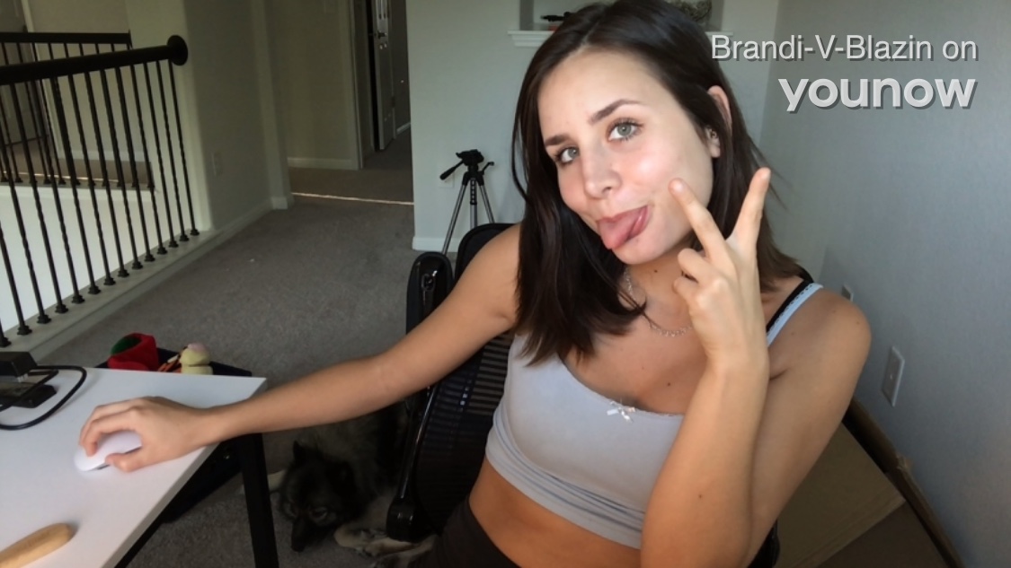 🔴 LIVE <a href="/Brandi_V_Blazin/">🔥🌵Brandi-V-Blazin🌵🔥</a> on #YouNow watch.younow.com/llOD?pid=Share…