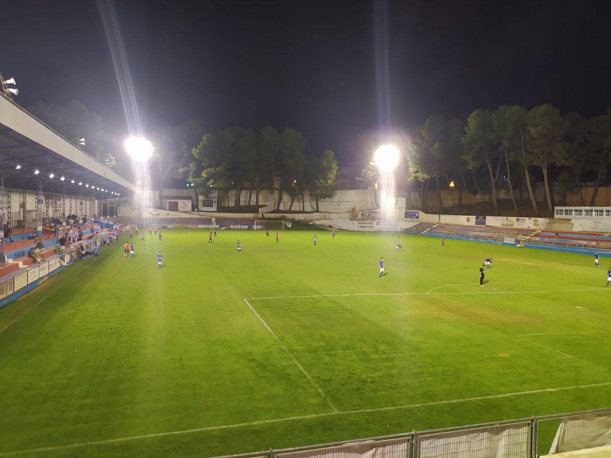 OlimpicoVdo's tweet photo. Final del triangular juveniles ferias y fiestas 2021: 
@OlimpicoVdo 0 vs @GoalSoccerAlba 3
@CristoVegaCF 0 vs @GoalSoccerAlba 2
@OlimpicoVdo 3 vs @CristoVegaCF 3
Clasificación final:
@GoalSoccerAlba 6 pt.
@CristoVegaCF 1 pt.
@OlimpicoVdo 1 pt.
Gran tarde noche de fútbol juvenil👏 https://t.co/wSze8D4qMA