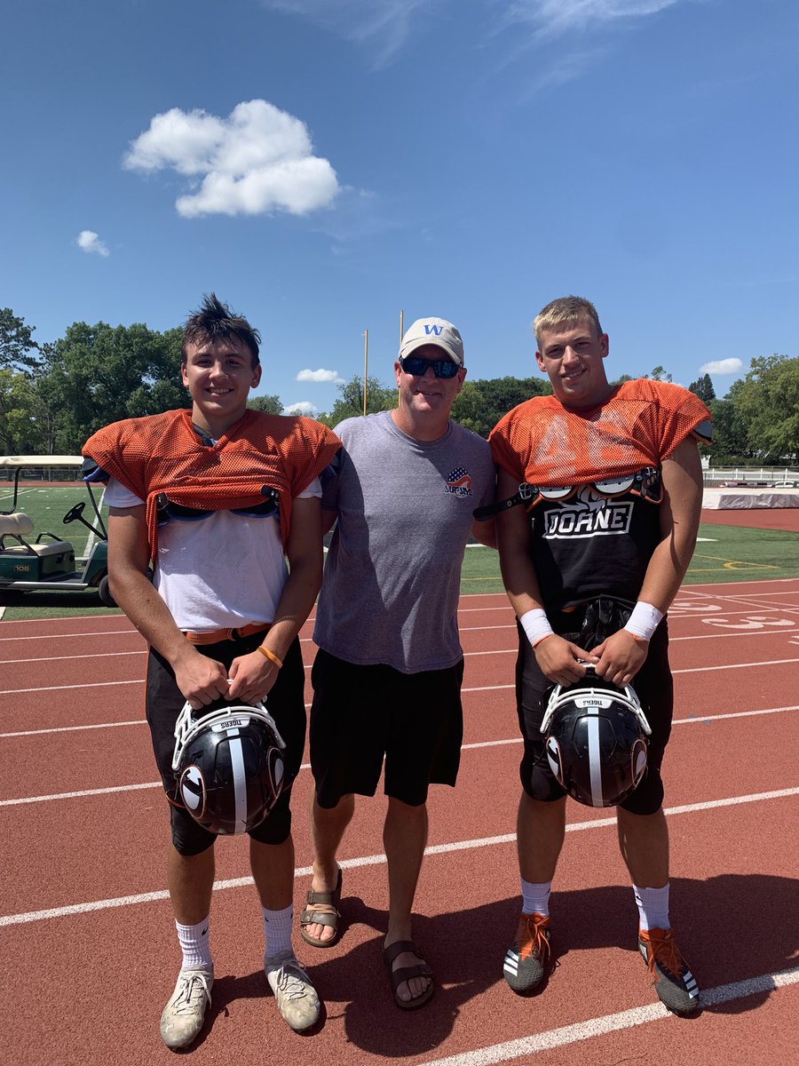 It was great to see <a href="/CooperHancock4/">Cooper Hancock</a> and <a href="/_natefox/">Nate Fox</a> doing their thing at the <a href="/DoaneFootball/">DoaneFootball</a> scrimmage this afternoon! Great job guys!