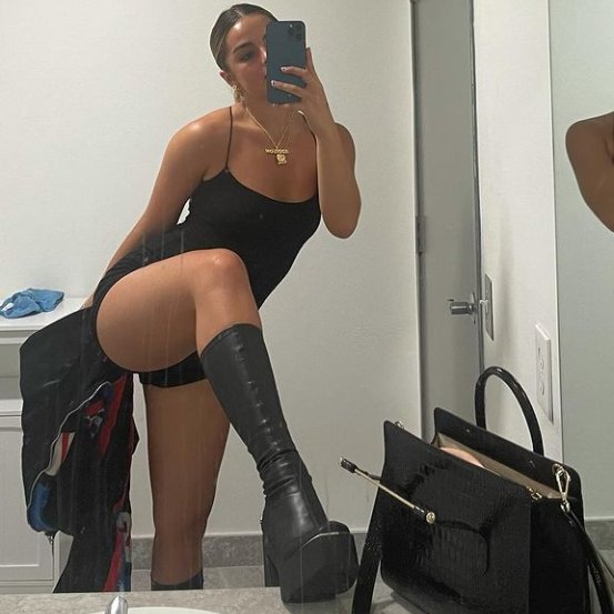 addiarchive's tweet photo. https://t.co/Cc86tySTnn