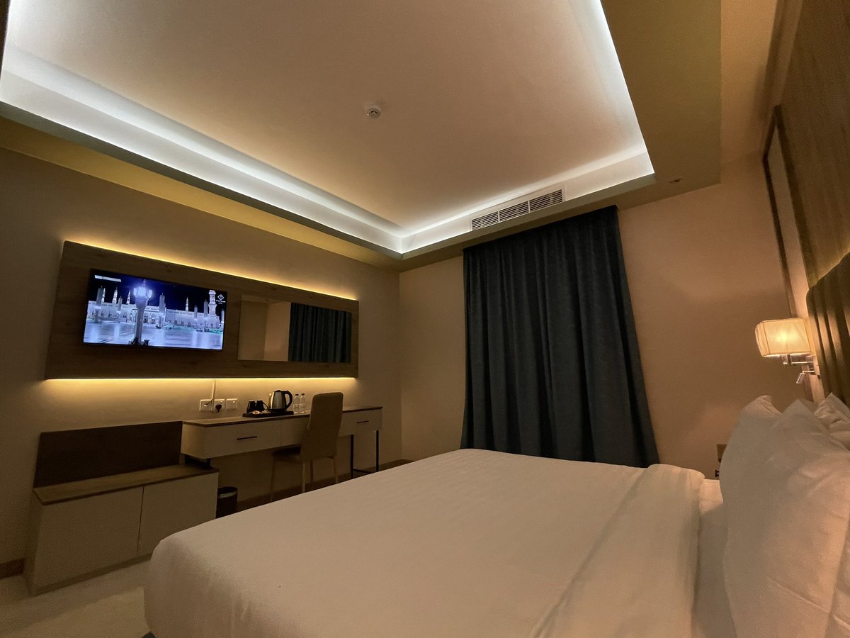 rovanhotel's tweet photo. تمتعوا بنومة هنيئه مع أجمل إطلالة المدينه المنورة في مجموعة روفان الفندقية https://t.co/NkxZbEO9Ra