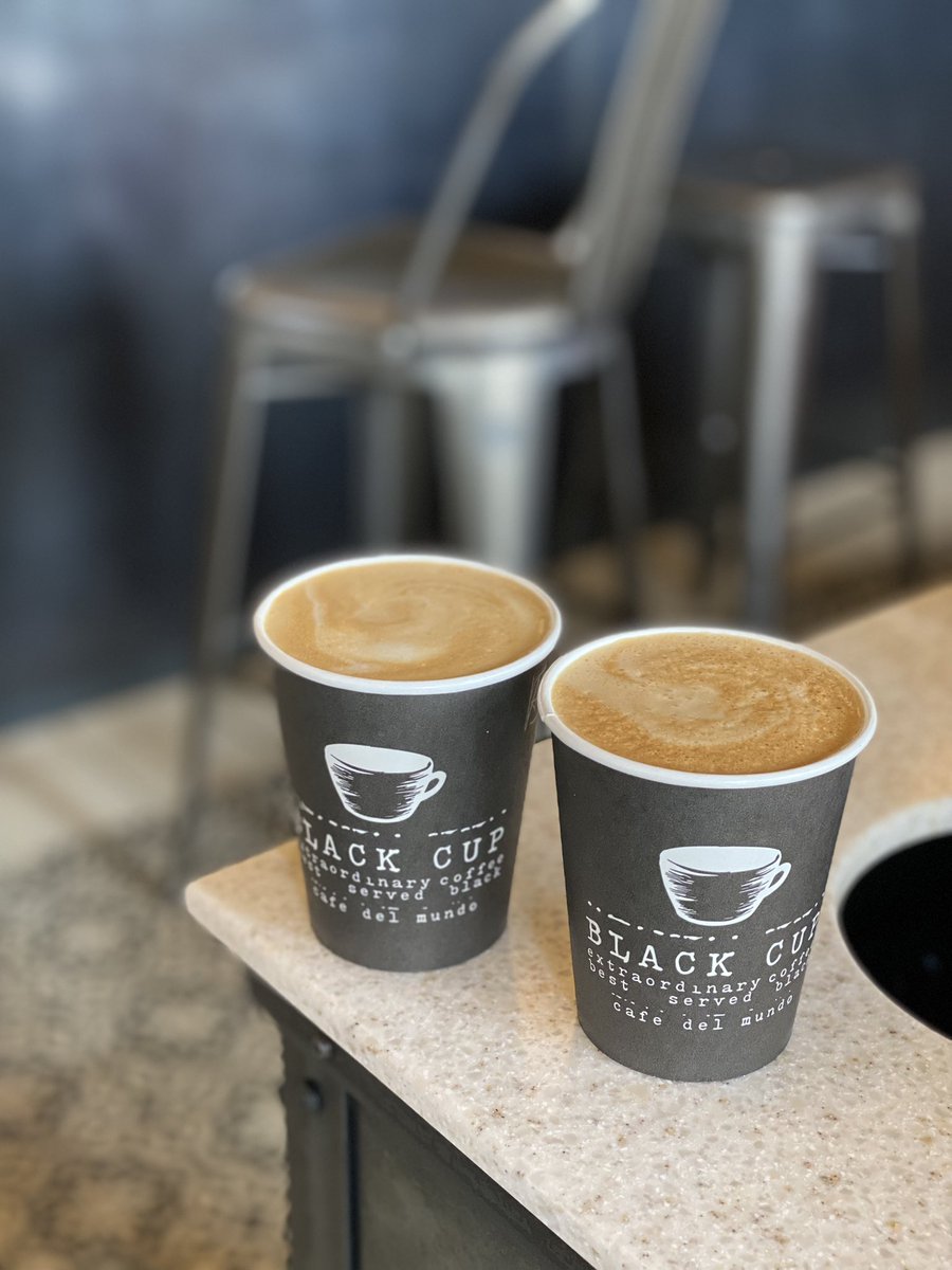 RosannaRambles's tweet photo. When your favorite coffee house only goes up 16oz …… hi yes I’ll take 2 12oz lattes please ✌🏼 #blackcup #usfattieslike20oz #coffee #alaskacoffee #blackcupcoffee https://t.co/vtbMFHbbjJ