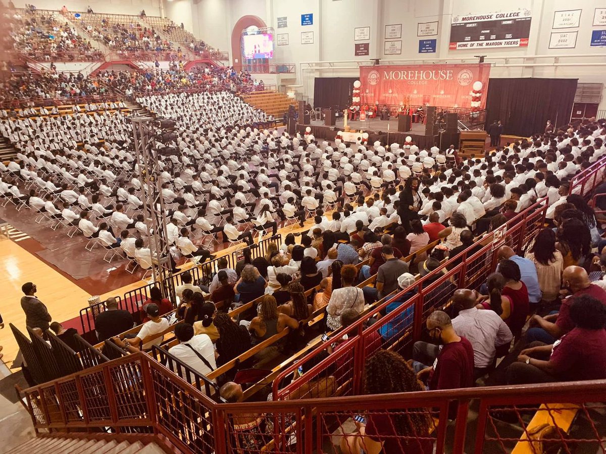 Another Generation of @Morehouse Men on the path………#Etfactaestlux