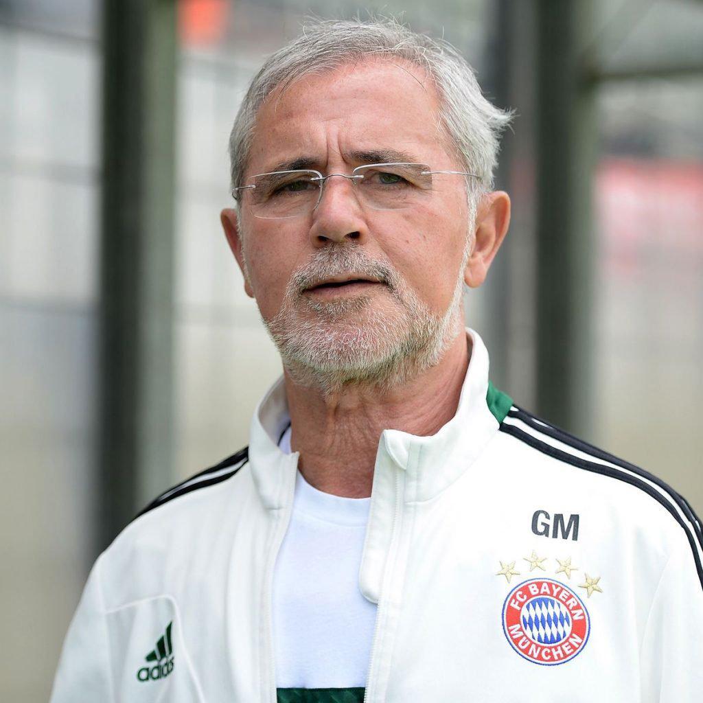 theaftercompany's tweet photo. Bayern Munich legend, Gerd Muller, is dead. Muller passed away at the age of 75 on Sunday morning. Bayern Munich disclosed this in a statement via their website.
#AfterStories #AfterSports #ASFootball https://t.co/1L4P3XBf8Y