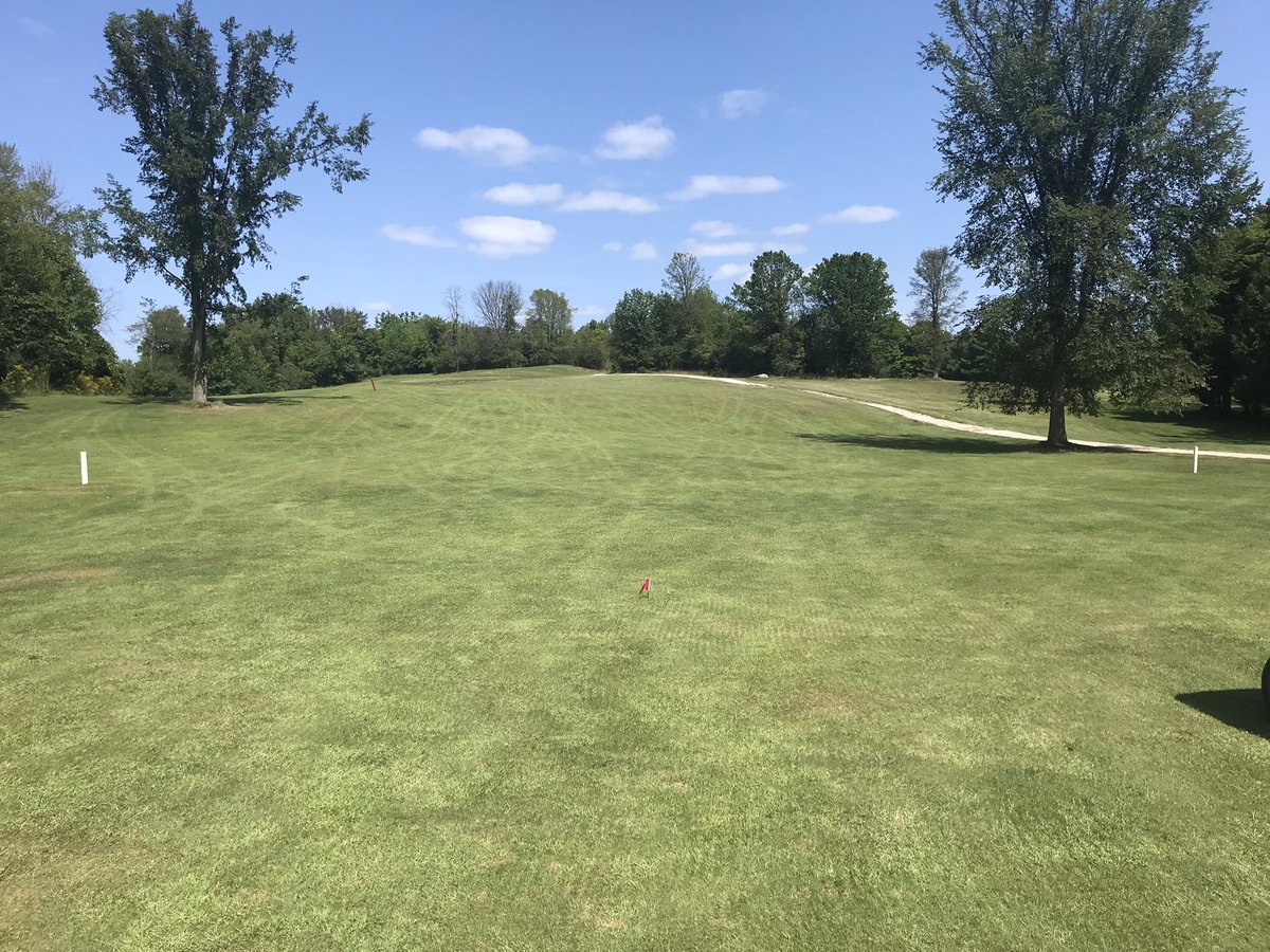 wmdewar67's tweet photo. Great day of golf with our Ottawa area friends at Timber Run GC today! Wearing our @loudmouthgolf team wear today! Lots of fun had by all! #anythingforgolf https://t.co/SLiRn5Ck2m