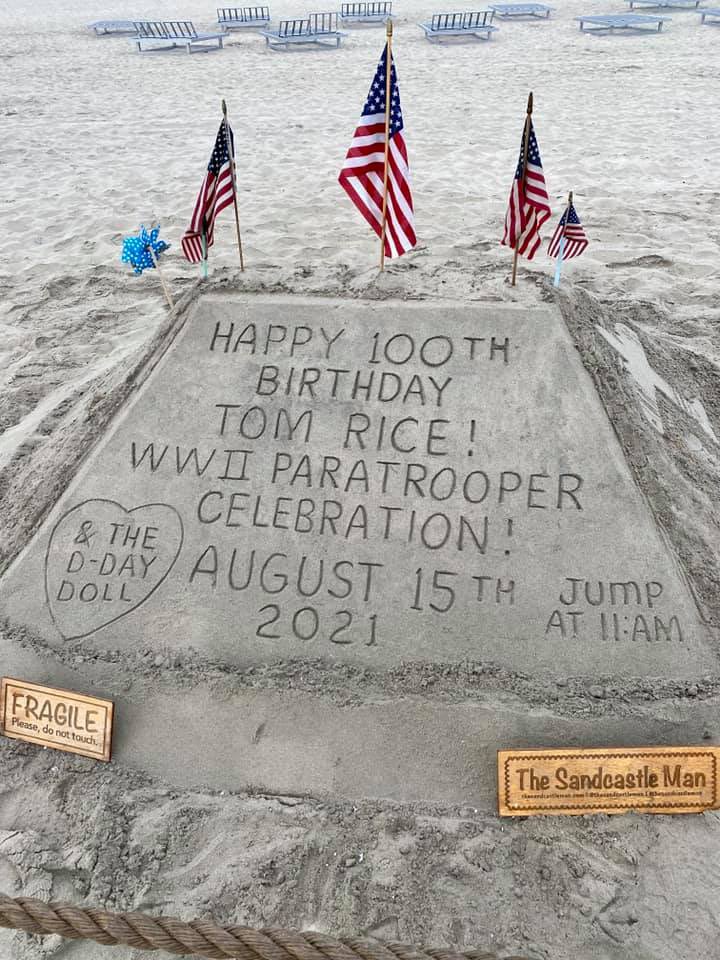 lisalockwood's tweet image. This 100 year old Vetetan WWII Paratrooper jumped out of an airplane today in honor of his Birthday. 🙏💙🇱🇷#tomrice