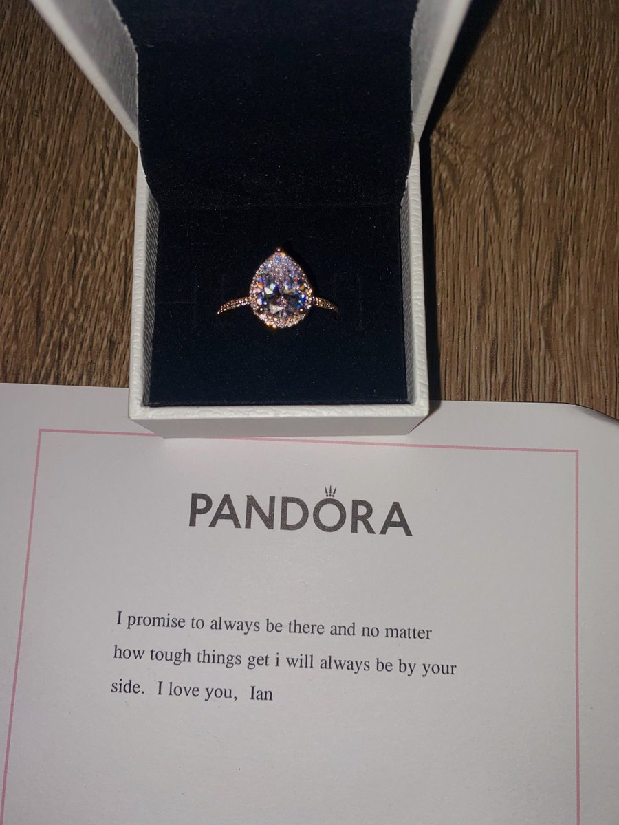 sierra desireè☁️ tweet media