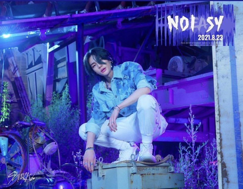 hmsthinker's tweet image. he looks so good oh wow